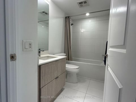 Photo 4 at 2407 - 395 Bloor Street E, South St. James Town, Toronto