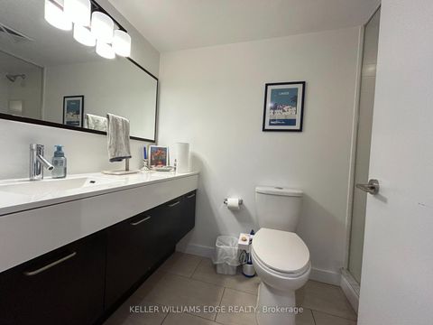 Photo 7 at 331 - 21 Nelson Street, Waterfront Communities C1, Toronto