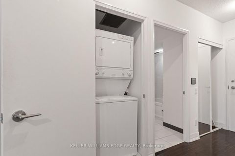 Photo 14 at 2308 - 25 Carlton Street, Yonge Corridor, Toronto