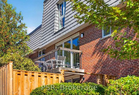 Photo 4 at 2 Powderhorn Mill Way, Windfields, Toronto