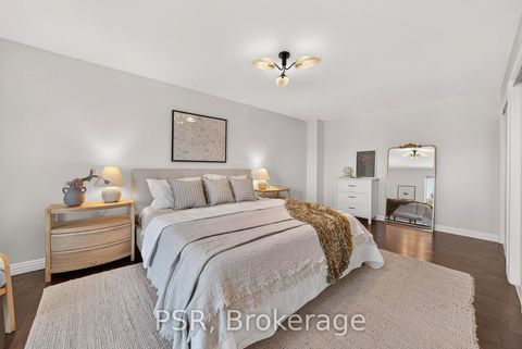 Photo 16 at 2 Powderhorn Mill Way, Windfields, Toronto