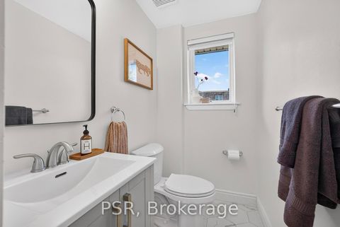 Photo 23 at 2 Powderhorn Mill Way, Windfields, Toronto