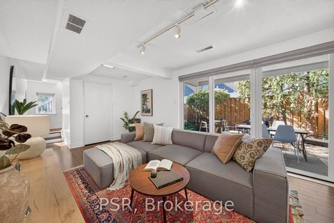Photo 26 at 2 Powderhorn Mill Way, Windfields, Toronto