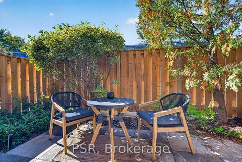 Photo 27 at 2 Powderhorn Mill Way, Windfields, Toronto