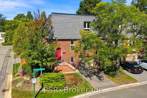 Photo 31 at 2 Powderhorn Mill Way, Windfields, Toronto