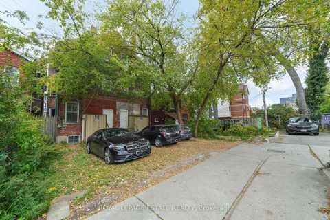 Photo 40 at 112 Baldwin Street, Chinatown, Toronto
