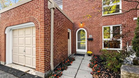 Photo 2 at 40 Snowshoe Mill Way, Windfields, Toronto