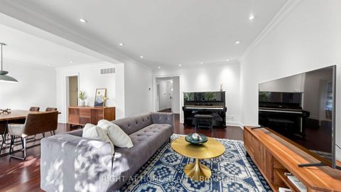 Photo 4 at 40 Snowshoe Mill Way, Windfields, Toronto