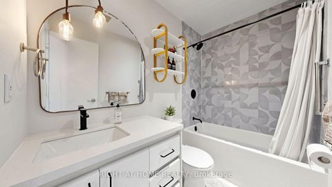 Photo 30 at 40 Snowshoe Mill Way, Windfields, Toronto