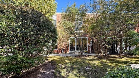 Photo 41 at 40 Snowshoe Mill Way, Windfields, Toronto