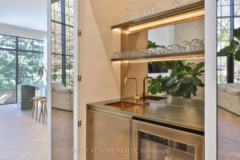 Photo 8 at 127 Yonge Boulevard, Nortown, Toronto
