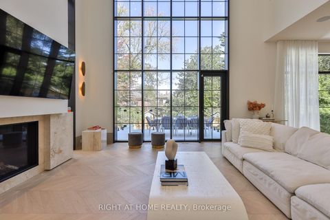 Photo 18 at 127 Yonge Boulevard, Nortown, Toronto