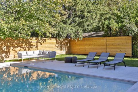 Photo 21 at 127 Yonge Boulevard, Nortown, Toronto