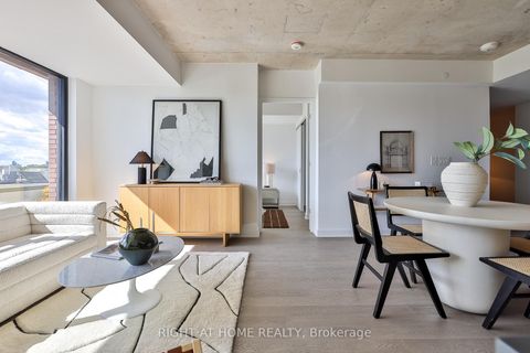 Photo 10 at 524 - 2720 Dundas Street W, Junction Area, Toronto