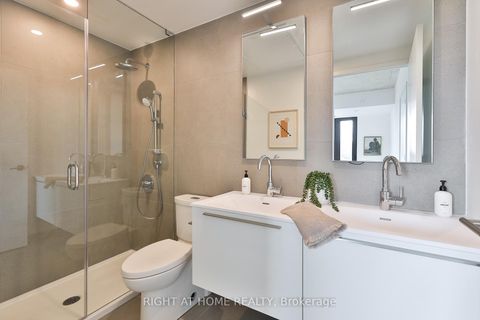 Photo 14 at 524 - 2720 Dundas Street W, Junction Area, Toronto