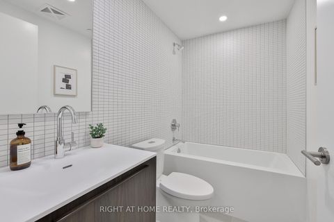 Photo 18 at 524 - 2720 Dundas Street W, Junction Area, Toronto
