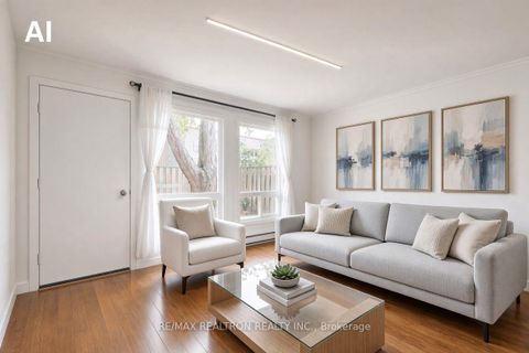 Photo 2 at 83 Thorny Vine Way, Bayview Village, Toronto