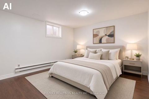 Photo 29 at 83 Thorny Vine Way, Bayview Village, Toronto
