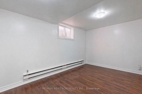 Photo 30 at 83 Thorny Vine Way, Bayview Village, Toronto