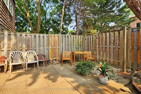 Photo 32 at 83 Thorny Vine Way, Bayview Village, Toronto