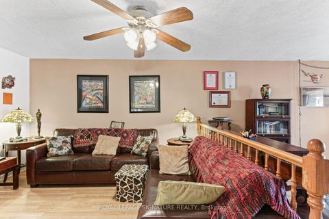 Photo 5 at 722 - 65 Scadding Avenue, Waterfront Communities C8, Toronto