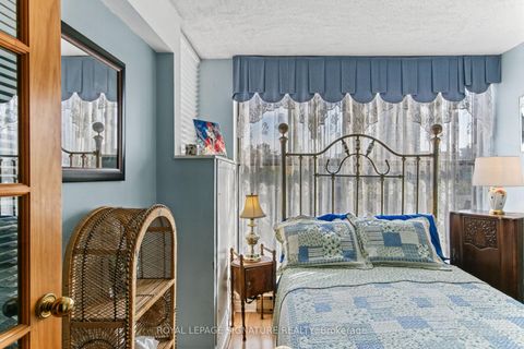 Photo 23 at 722 - 65 Scadding Avenue, Waterfront Communities C8, Toronto