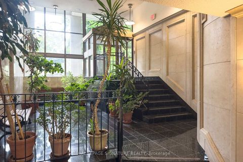 Photo 39 at 722 - 65 Scadding Avenue, Waterfront Communities C8, Toronto