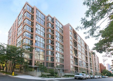 Photo 40 at 722 - 65 Scadding Avenue, Waterfront Communities C8, Toronto