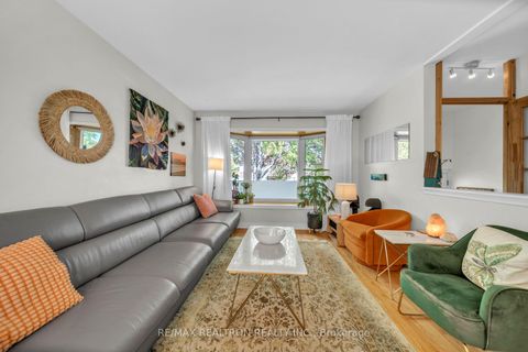 Photo 6 at 79 Paperbirch Drive, Don Mills, Toronto