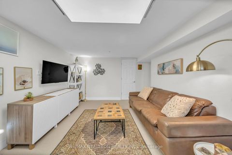 Photo 21 at 79 Paperbirch Drive, Don Mills, Toronto