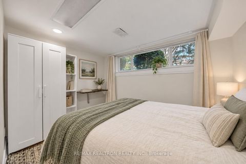 Photo 24 at 79 Paperbirch Drive, Don Mills, Toronto