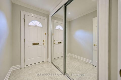 Photo 9 at 54 Magpie Crescent, Windfields, Toronto