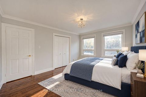 Photo 21 at 54 Magpie Crescent, Windfields, Toronto