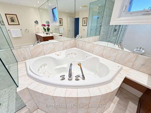 Photo 26 at 54 Magpie Crescent, Windfields, Toronto