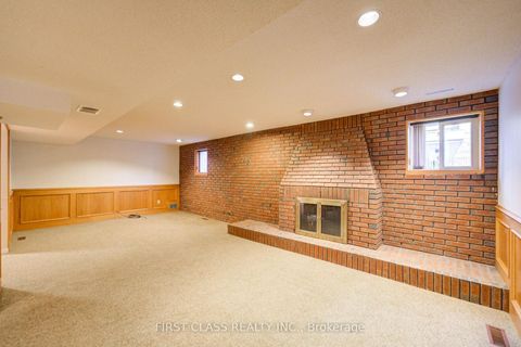 Photo 35 at 54 Magpie Crescent, Windfields, Toronto