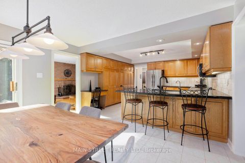 Photo 14 at 22 Mcclenny Drive N, Aurora Highlands, Aurora