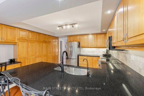 Photo 17 at 22 Mcclenny Drive N, Aurora Highlands, Aurora