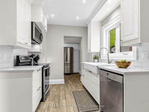 Photo 7 at 22 Mahoney Avenue, Mount Dennis, Toronto