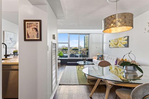 Photo 4 at 907 - 222 The Esplanade, Waterfront Communities C8, Toronto