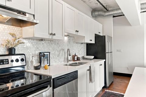 Photo 16 at 412 - 183 Dovercourt Road, Bellwoods, Toronto