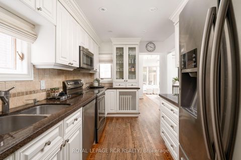 Photo 12 at 214 Briar Hill Avenue, Lawrence Park South, Toronto