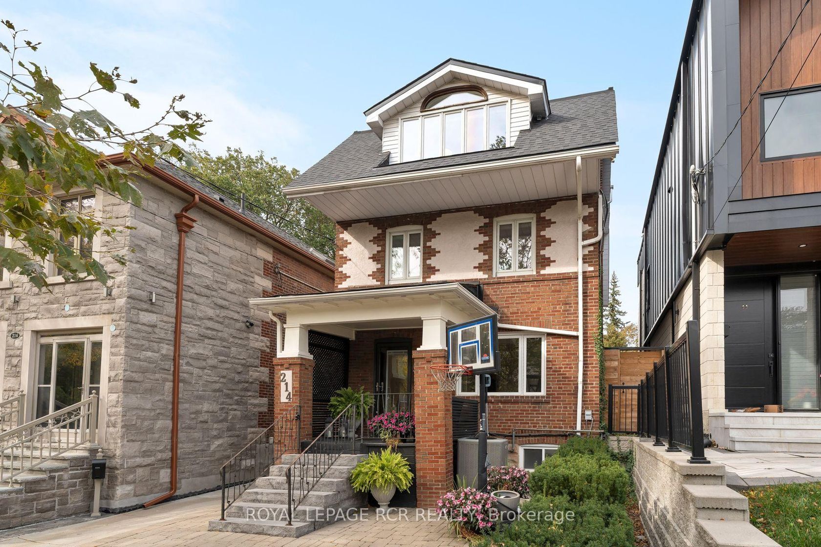 214 Briar Hill Avenue, Lawrence Park South, Toronto 