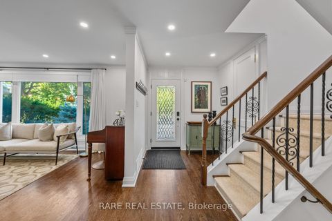 Photo 4 at 23 Dellbank Road, Bathurst Manor, Toronto