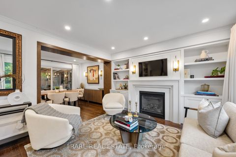 Photo 6 at 23 Dellbank Road, Bathurst Manor, Toronto