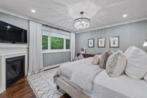 Photo 17 at 23 Dellbank Road, Bathurst Manor, Toronto