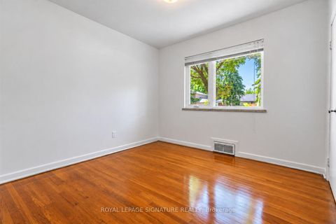Photo 11 at 69 Greenland Road, Don Mills, Toronto
