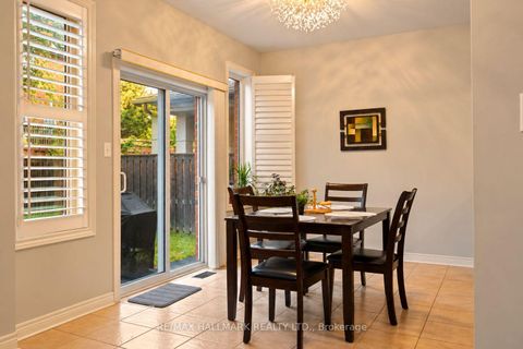 Photo 14 at 4 Rothbury Road, Westbrook, Richmond Hill