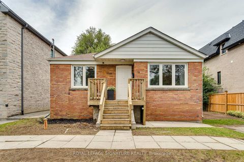 Photo 1 at 32 Wigan Crescent, Clanton Park, Toronto