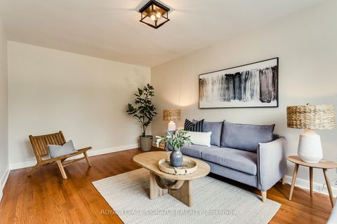 Photo 6 at 32 Wigan Crescent, Clanton Park, Toronto