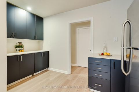 Photo 11 at 32 Wigan Crescent, Clanton Park, Toronto